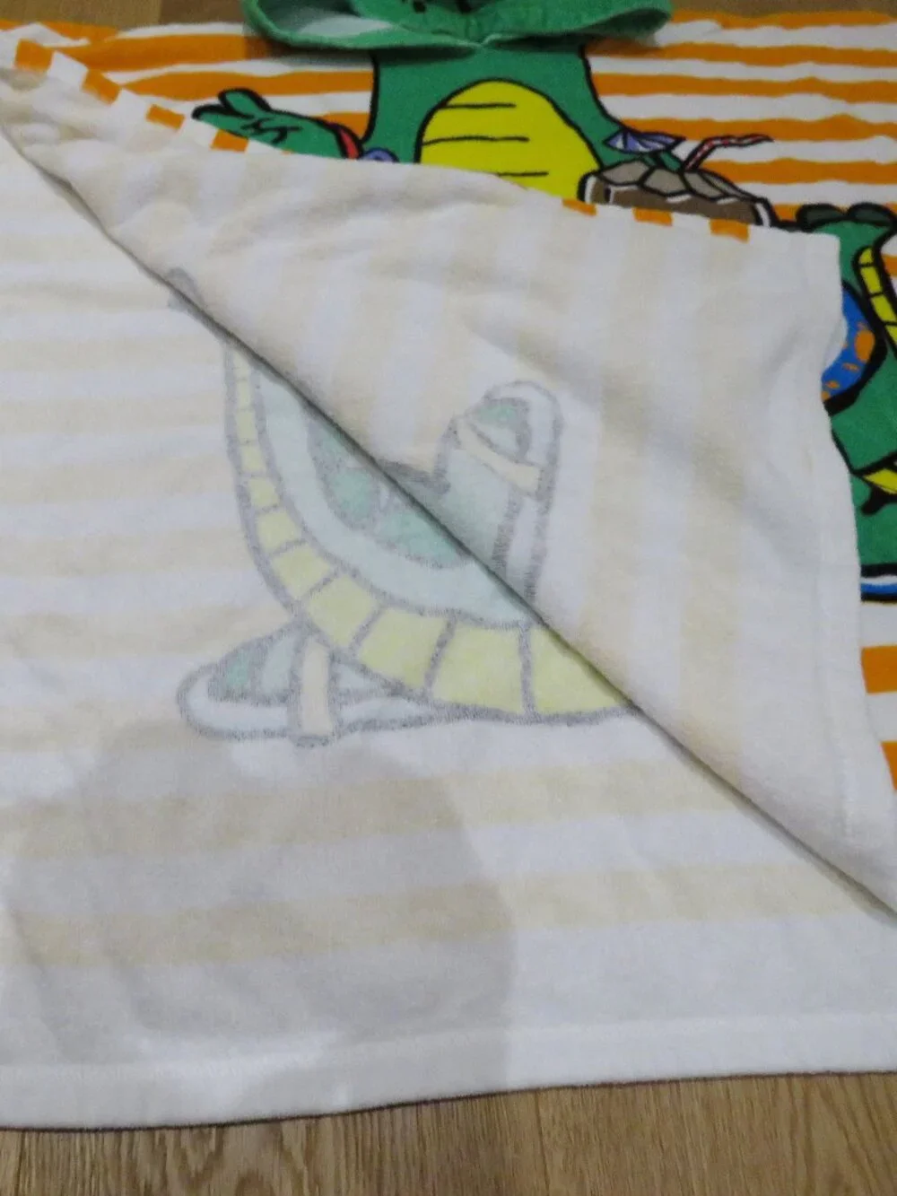 STELLA MCCARTNEY KIDS Cotton Alligator Hooded Towel Beach Whimsical Summer Vacay